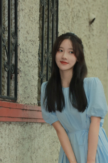 《丰满女人》hd